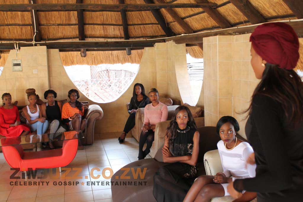 Aspiring models getting words of advice from Former Miss World Zimbabwe and reigning Miss Intercontinental Africa