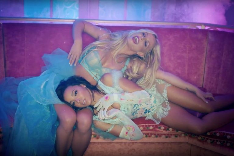 Britney Spears Invites Tinashe To A Sexy Sleep Over Party — And We’re Worried
