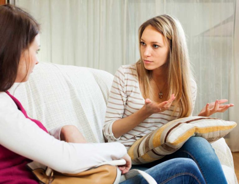 How Toxic Friends Ruin Your Romantic Relationship