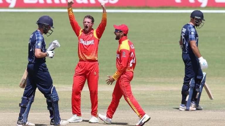 Zimbabwe,Scotland Share Spoils