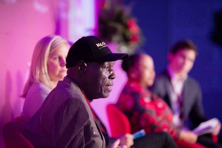 ‘Oliver Mtukudzi declared National Hero’ – ED