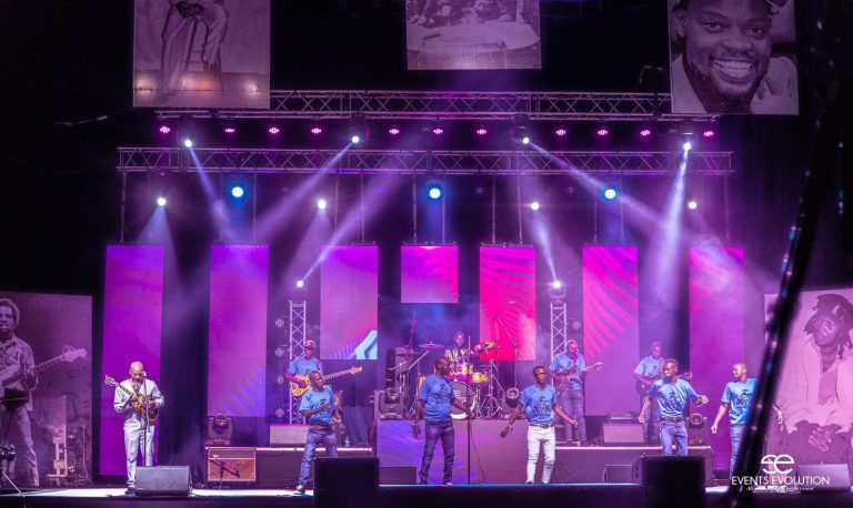 Sungura Blast — Two sides of the coin