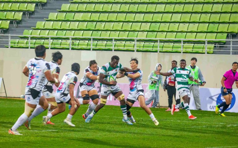 Zimbabwe Hold Their Nerve to Edge South Korea in a Wet and Fiery Contest
