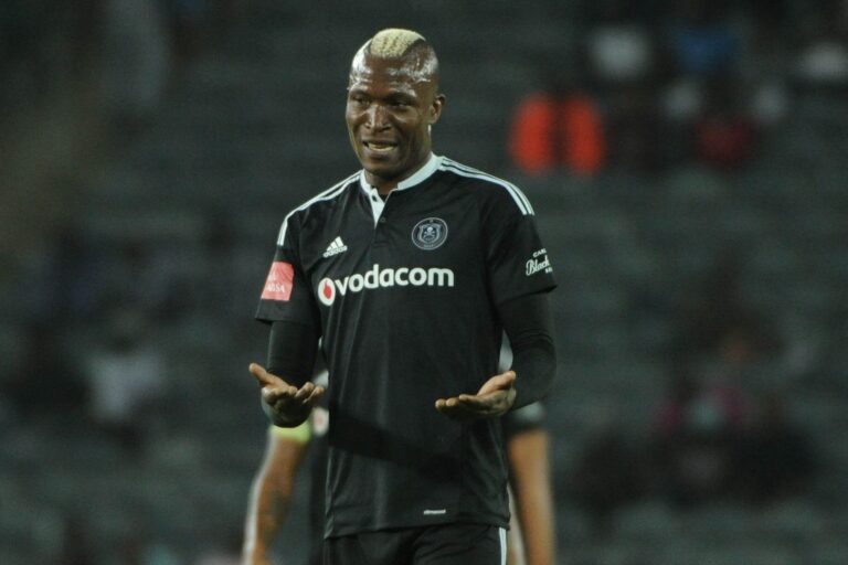 Former Zimbabwe Striker Tendai Ndoro Dies Aged 40